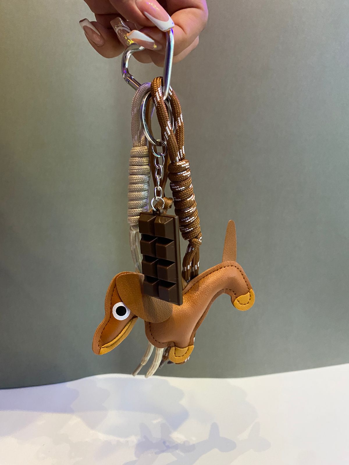 CHARMS PARA BOLSO PERRO SALCHICHA