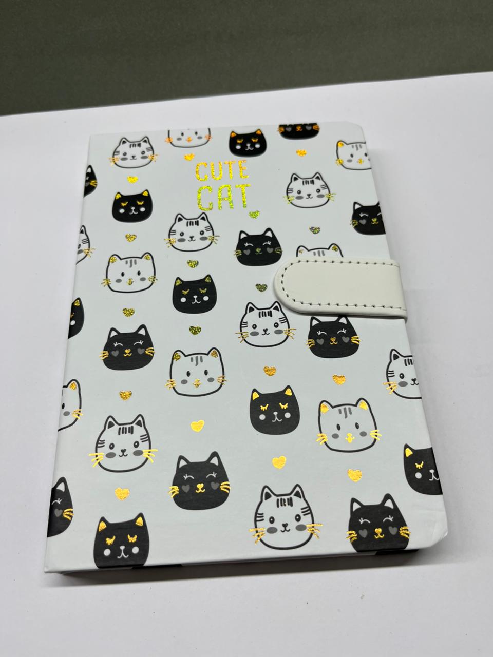 Agenda “Cute Cat” con broche