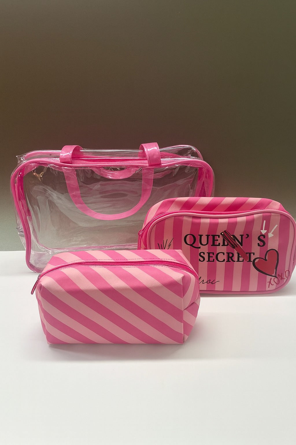 Set cosmetiqueras x 3 queen secret