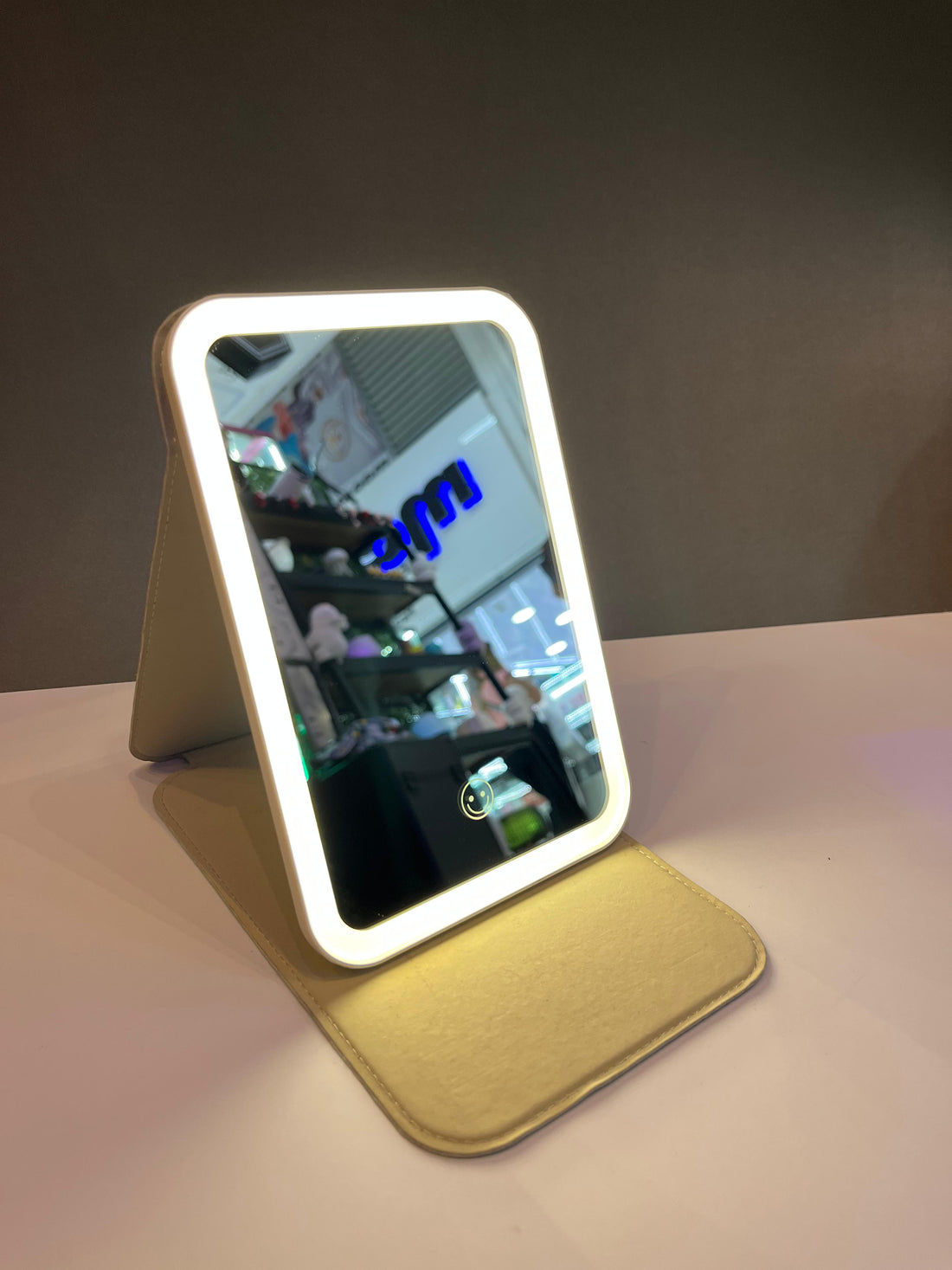 Espejo de Maquillaje con Luz LED – 3 Intensidades