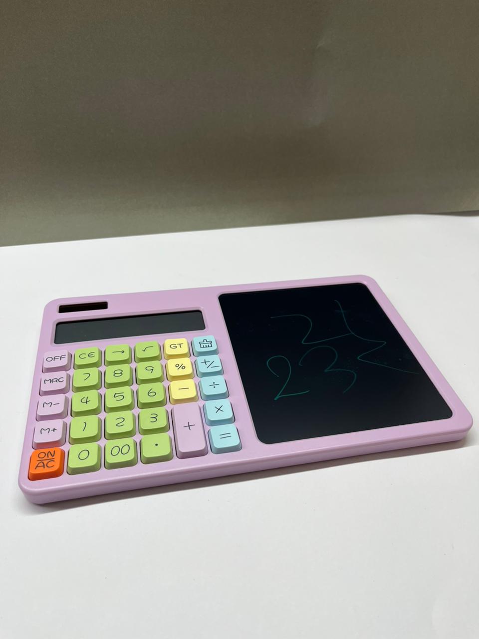 Calculadora con bloc digital LCD