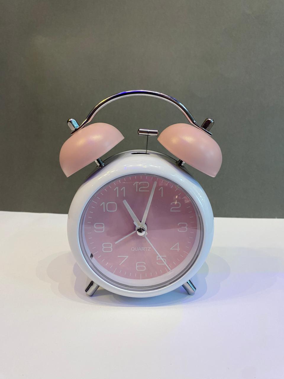 RELOJ DESPERTADOR CLASICO