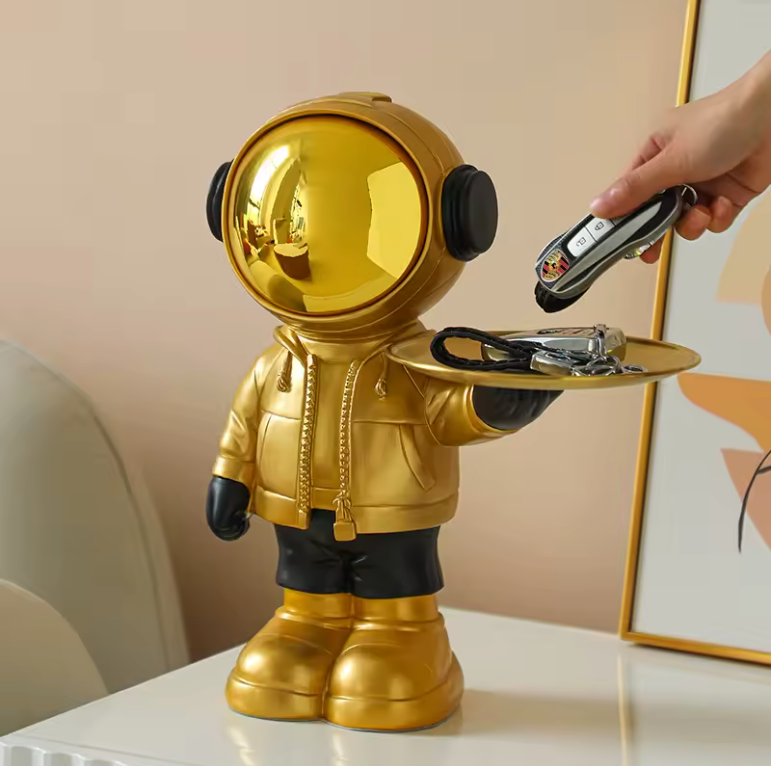 Astronauta con bandeja