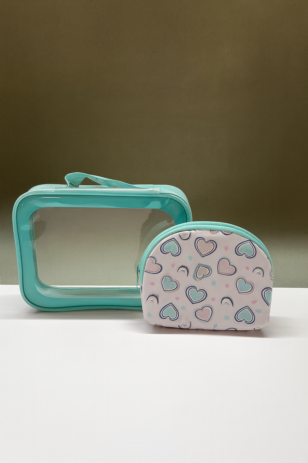 Set Cosmetiquera Transparente + Mini Cosmetiquera de Corazones