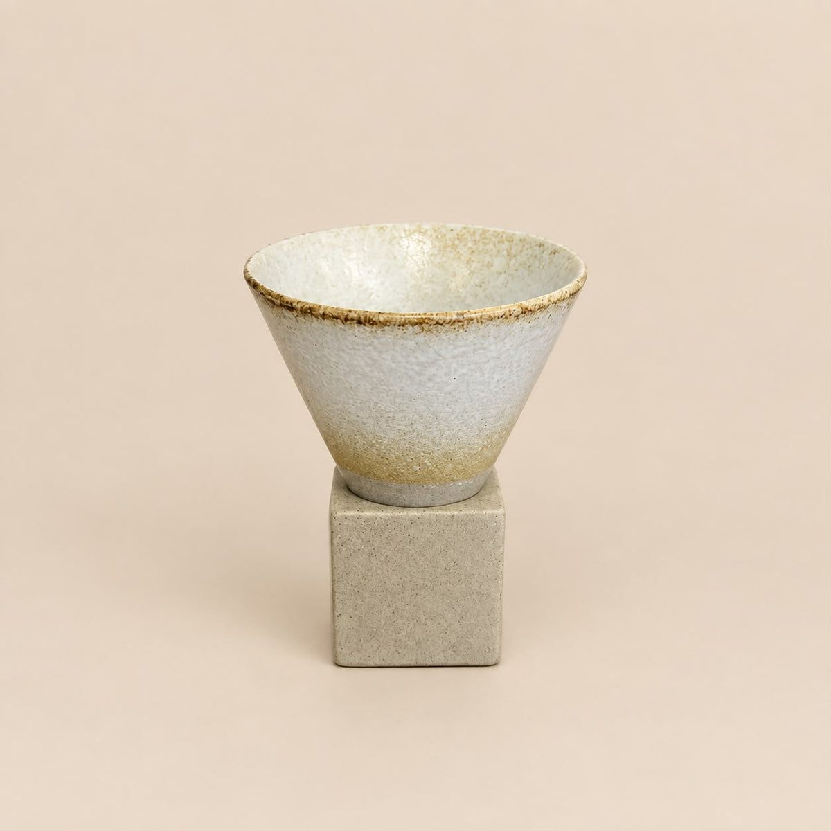 TAZAS CÓNICAS ESTILO JAPONÉS