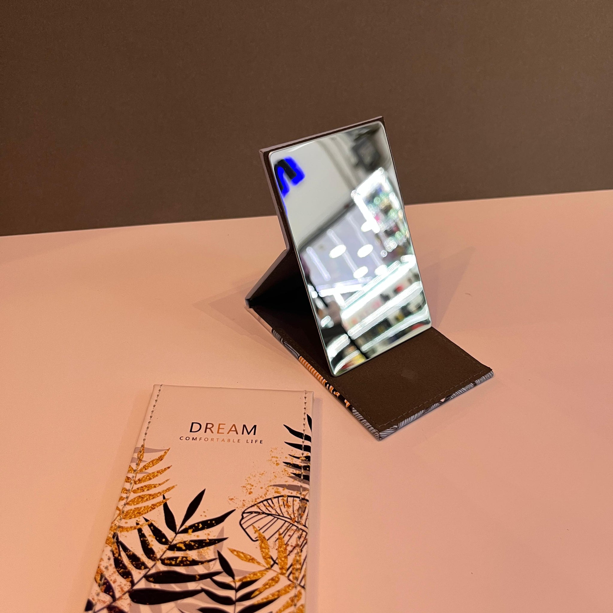 Espejo de Bolsillo Plegable – Irrompible